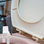 Universal White Plastic Toilet Seat Hinges Replacement set